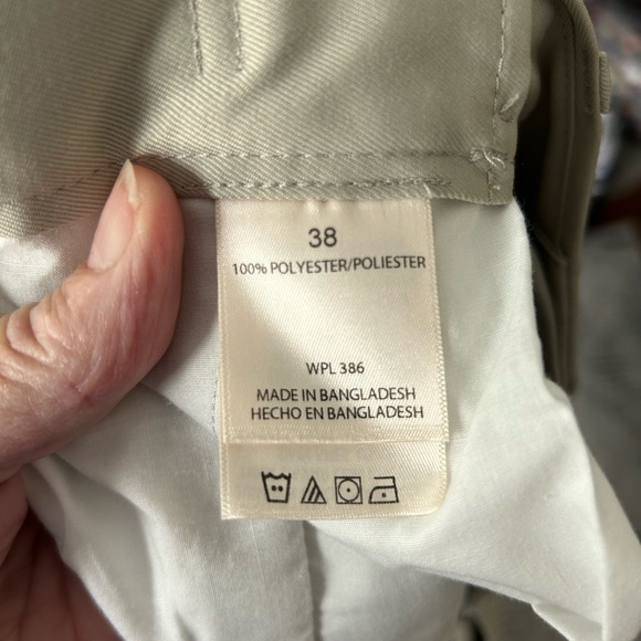 Men’s Haggar Comfort Stretch Cargo Shorts(38) - Picture 4 of 5